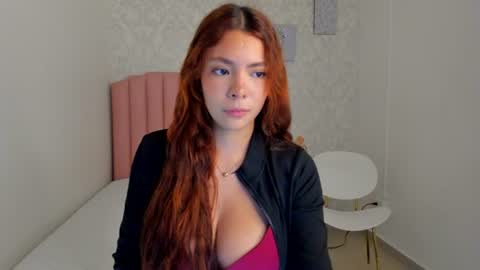 Snapshot of ivywhitmore chatting on July 2, 2026, 5:35 am IVANA ALEJANDRA online show from July 2, 2026, 5:35 am