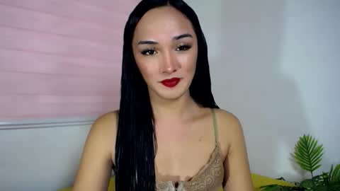 iwillcum4u_ online show from September 13, 2025, 12:43 am