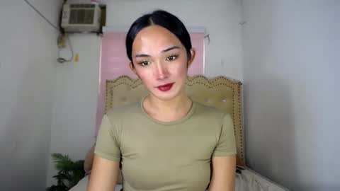 iwillcum4u_ online show from September 26, 2025, 4:49 am