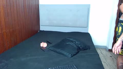Snapshot of ixchell_dewei chatting on March 1, 2025, 1:40 pm ixchell_dewei online show from March 1, 2025, 1:40 pm