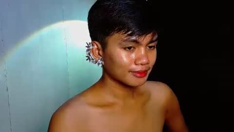 Snapshot of iya143 chatting on November 3, 2025, 8:15 am iya143 online show from November 3, 2025, 8:15 am