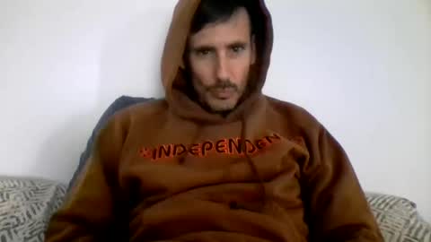 Casandro online show from November 16, 2025, 2:33 pm