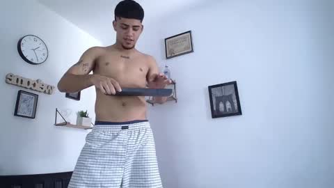 Snapshot of izaak_taylor7 chatting on March 11, 2025, 3:34 pm izaack online show from March 11, 2025, 3:34 pm