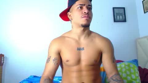 izaack online show from December 2, 2025, 3:07 pm