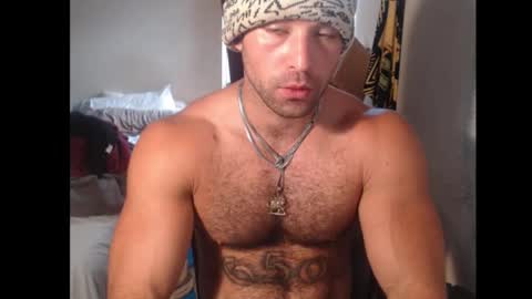 izak144 online show from September 10, 2025, 9:26 pm