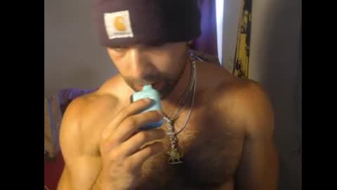 izak144 online show from June 10, 2026, 6:51 pm