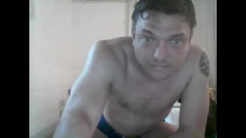 izealvaro online show from September 13, 2025, 1:05 am