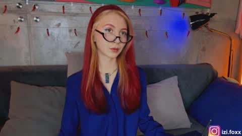 izi online show from November 26, 2025, 4:41 pm