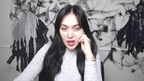 IziPaterson online show from October 30, 2025, 6:15 am