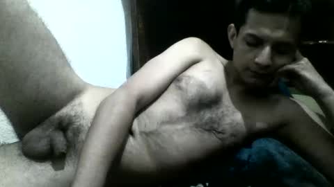 Snapshot of izmaelr chatting on April 11, 2026, 7:45 am Jonathan online show from April 11, 2026, 7:45 am