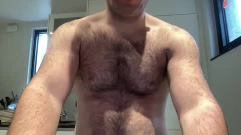 Snapshot of izylduur chatting on January 14, 2026, 11:38 am Izylduur online show from January 14, 2026, 11:38 am