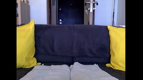 izzy53220 online show from February 9, 2026, 9:46 am