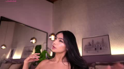 izzywild1 online show from April 29, 2026, 10:52 am