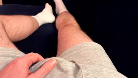 Snapshot of j0n275 chatting on February 2, 2025, 12:09 am j0n275 online show from February 2, 2025, 12:09 am