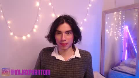 Snapshot of j_a_x_x_x_o_n chatting on December 13, 2024, 5:10 pm Hey im Jaxxxon check my info     online show from December 13, 2024, 5:10 pm