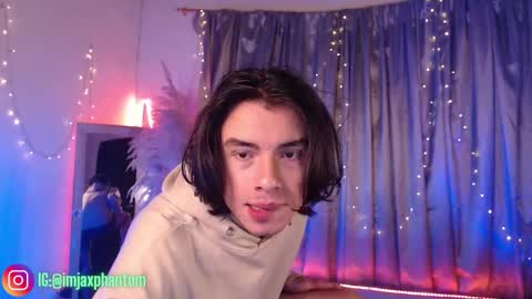 Snapshot of j_a_x_x_x_o_n chatting on September 10, 2025, 9:53 am Hey im Jaxxxon check my info     online show from September 10, 2025, 9:53 am
