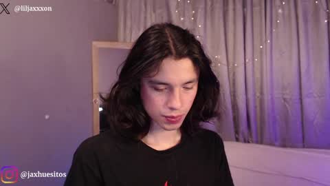 Hey im Jaxxxon check my info     online show from April 29, 2026, 11:47 am