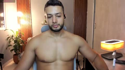 Calix  Independient model Insta and twt Calixsnake online show from August 9, 2026, 12:45 am