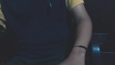 Snapshot of j_castello chatting on December 25, 2024, 11:31 pm J online show from December 25, 2024, 11:31 pm