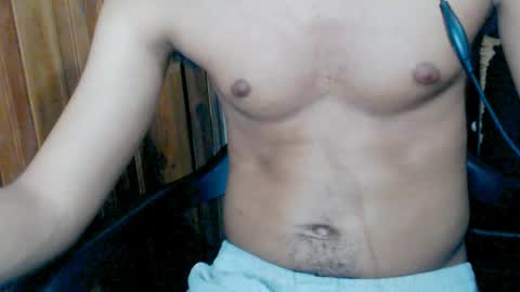 Snapshot of j_castello chatting on February 25, 2025, 2:03 am J online show from February 25, 2025, 2:03 am