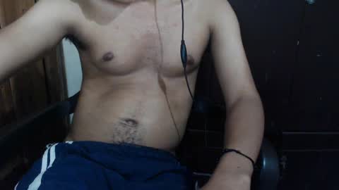 Snapshot of j_castello chatting on March 12, 2025, 2:09 am J online show from March 12, 2025, 2:09 am