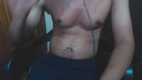 Snapshot of j_castello chatting on October 19, 2025, 4:18 pm J online show from October 19, 2025, 4:18 pm