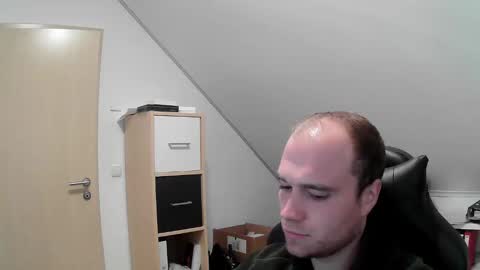 Snapshot of j_german783377 chatting on September 23, 2025, 10:40 am here4y online show from September 23, 2025, 10:40 am