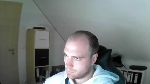 Snapshot of j_german783377 chatting on October 1, 2025, 8:42 am here4y online show from October 1, 2025, 8:42 am