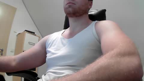 Snapshot of j_german783377 chatting on October 30, 2025, 3:13 pm here4y online show from October 30, 2025, 3:13 pm