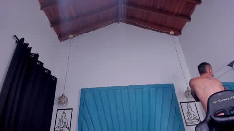 Snapshot of j_king__ chatting on March 14, 2026, 1:55 am J King online show from March 14, 2026, 1:55 am