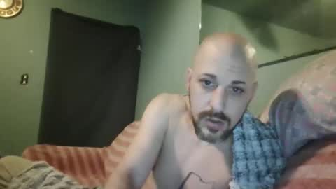 j_lion85 online show from February 11, 2026, 11:04 am