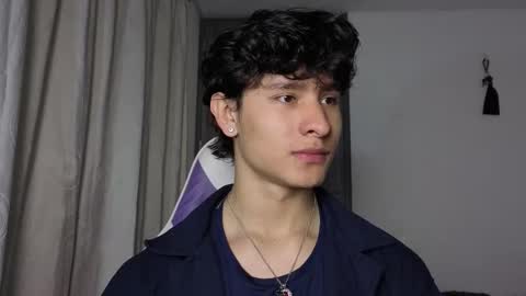 Noah online show from November 11, 2025, 10:10 pm