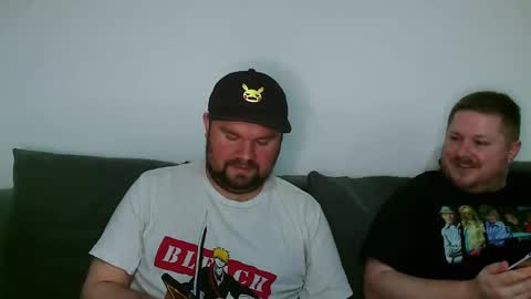 ja_couple online show from May 1, 2026, 6:34 pm