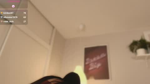 Snapshot of jaaddee_naughty chatting on May 19, 2026, 1:56 am Jade online show from May 19, 2026, 1:56 am