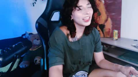 jade 18  online show from April 26, 2026, 4:21 am