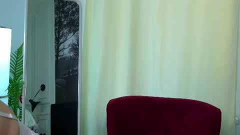 jabami_shy online show from June 5, 2026, 6:31 am