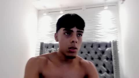 Jacoock online show from October 25, 2025, 4:31 am