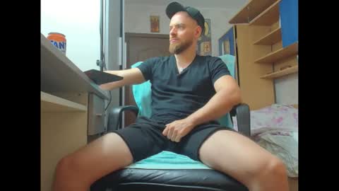 Jace online show from September 11, 2025, 4:23 am