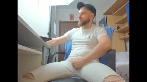 Jace online show from October 13, 2025, 2:44 am