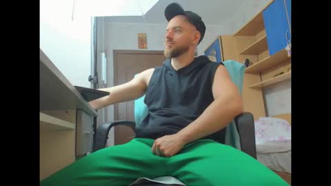 Jace online show from October 22, 2025, 4:35 am