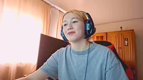 Snapshot of jacelyngarcea chatting on October 16, 2025, 8:48 am Lilo online show from October 16, 2025, 8:48 am