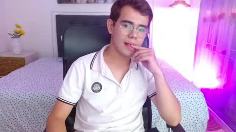 JACK TOMAS online show from June 9, 2026, 3:23 pm