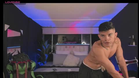 Snapshot of jack_castell chatting on April 30, 2026, 12:06 am JACK CASTELL online show from April 30, 2026, 12:06 am