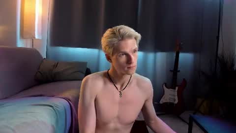 brestonsweet online show from August 5, 2026, 7:33 am