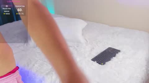 Snapshot of jack_noir chatting on October 22, 2025, 1:33 pm Jack online show from October 22, 2025, 1:33 pm