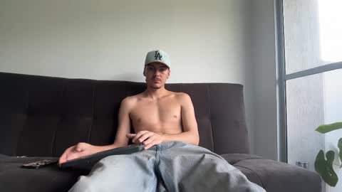 Snapshot of jack_norizz chatting on October 18, 2025, 2:29 pm INDEPENDENT MODEL online show from October 18, 2025, 2:29 pm