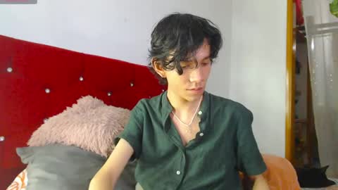 Laick online show from April 18, 2026, 6:17 am