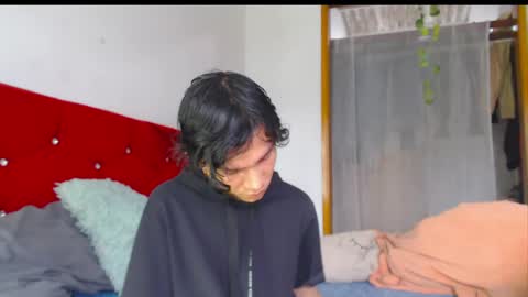 Laick online show from May 13, 2026, 7:55 pm