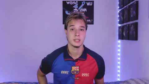 J online show from September 23, 2025, 4:26 am