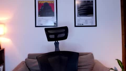 Snapshot of jackboy_2000 chatting on October 8, 2025, 10:35 am Jack J online show from October 8, 2025, 10:35 am